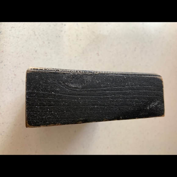 Changing Toilet Paper Won’t Cause Brain Damage - Picture 8 of 9